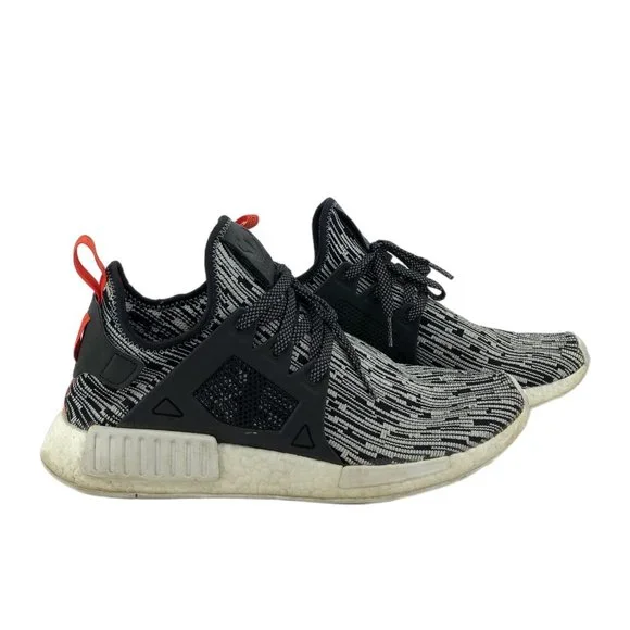 adidas Black and White Athletic Sneakers | Casual Classic Style Amazon.com | adidas Women main image 4